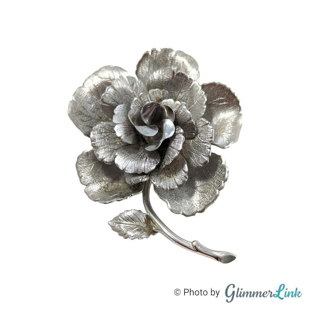Vintage 70s Monet Textured Rose Silver Tone Brooch